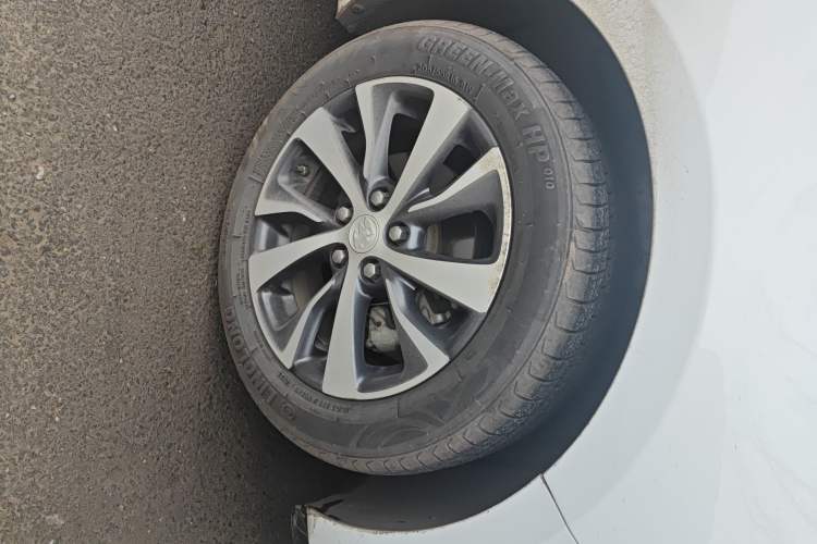 Used Buick Excelle GX 2019 18T Automatic Connected Elite Model China VI Standard