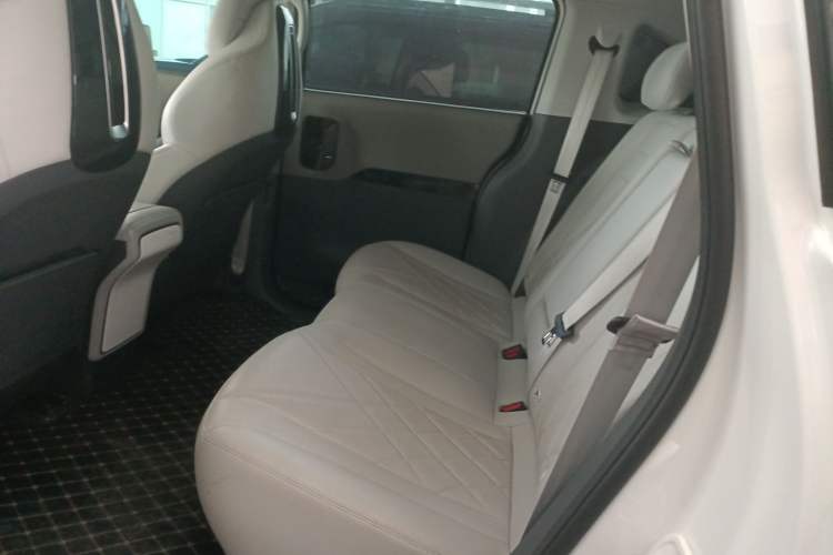 Used ARCFOX Kaola S 2024 AIR Left Rear Seat