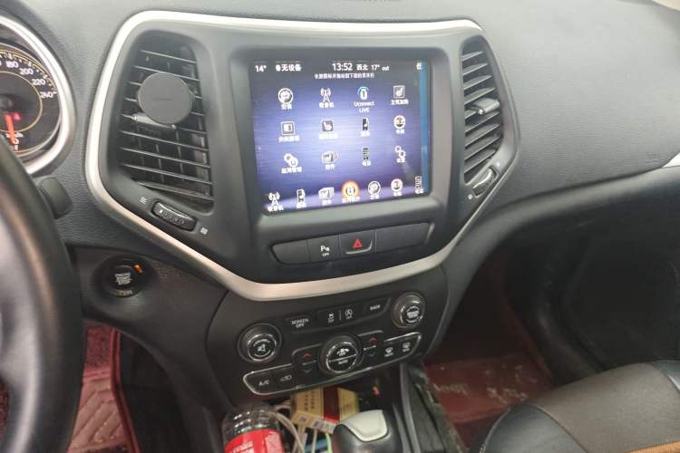 Used Jeep Cherokee 2017 2.0L Superior Edition