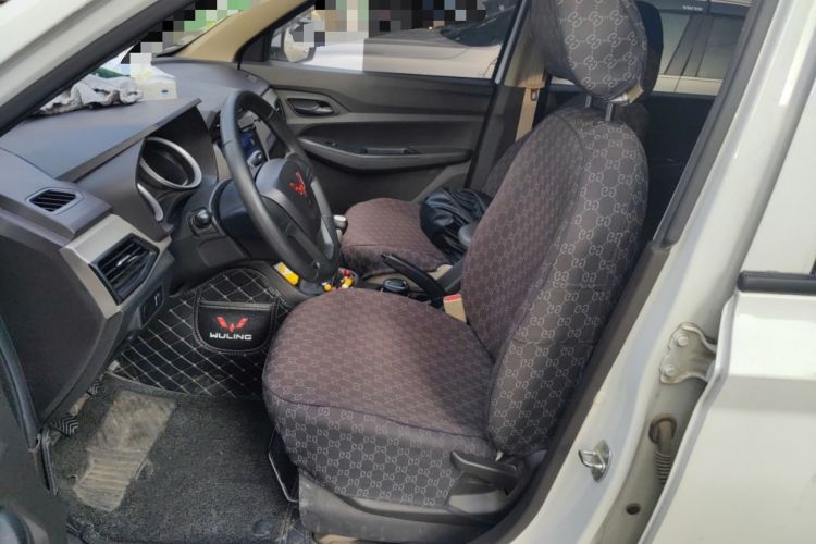 Used Wuling Hongguang 2021 1.5L S Base Version LAR
