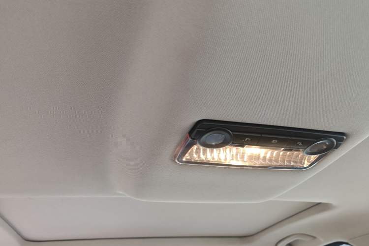 Used BMW 5 Series 2014 520i Elegant Edition