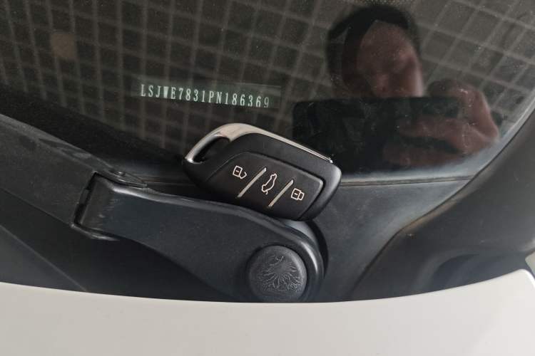 Used Roewe Clever 2022 311km QiQi BoBo Edition
