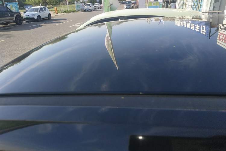 Used Wuling Hongguang MINIEV 2021 Macaron Premium Model – Lithium Iron Phosphate Roof