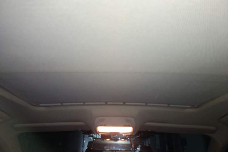 Used Audi A4L 2012 2.0 TFSI automatic standard version