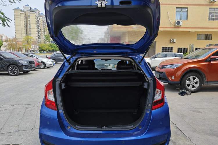 Used Honda Fit 2018 1.5L CVT Comfort Sunroof Version
