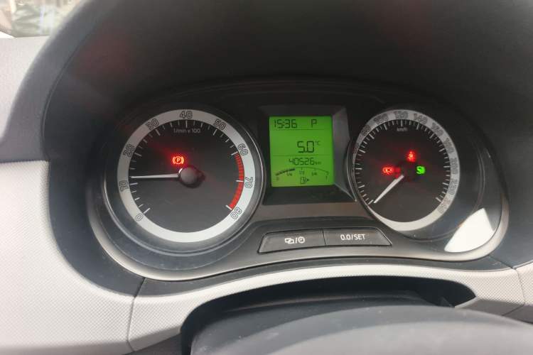 Used Skoda Fabia 2017 1.4L Automatic Car Enjoy Edition
