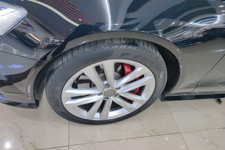 Used Audi A6L 2018 30th Anniversary Edition 45 TFSI quattro Sport model
