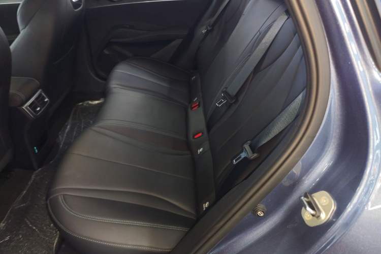 Used BYD Seal 06 New Energy 2024 DM-i 80KM Prestige Model Left Rear Seat