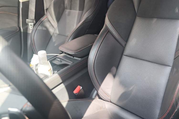 Used Lynk & Co 02 2018 1.5T DCT Two-Wheel Drive Sporty Version China V Standard