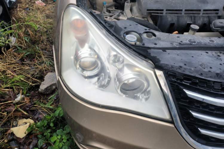 Used Dongfeng Aeolus A60 2014 1.6L Manual Luxury Model