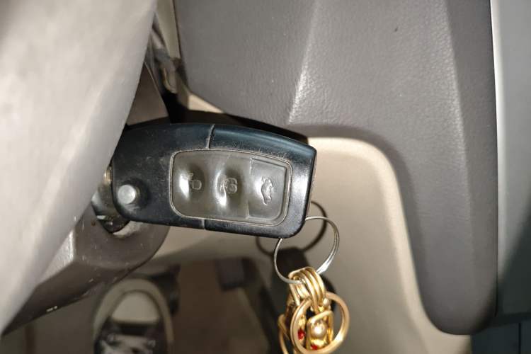 Used Ford Focus 2009 Sedan 1.8L Automatic Fashion Edition