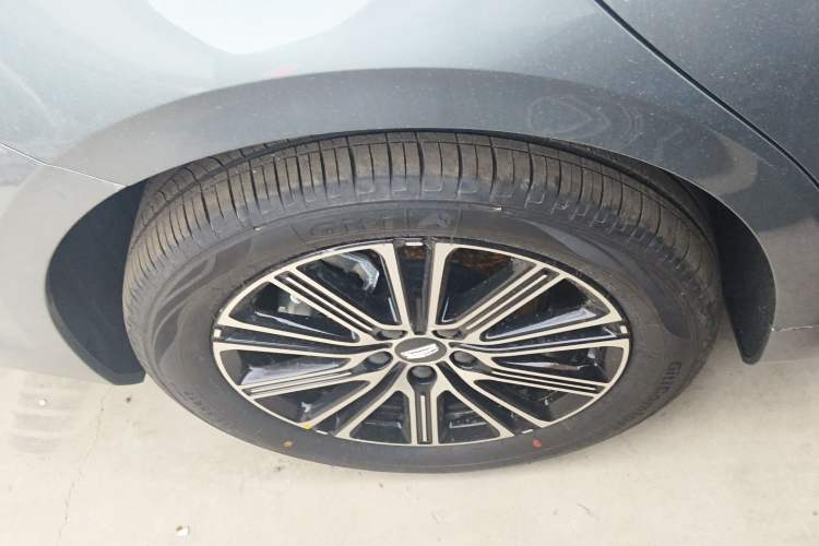 Used Geely Auto Preface 2026 Model Oriental Yao 1.5TD Fuyao Edition