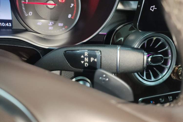 Used Mercedes-Benz GLC 2017 GLC 260 4MATIC Dynamic Edition
