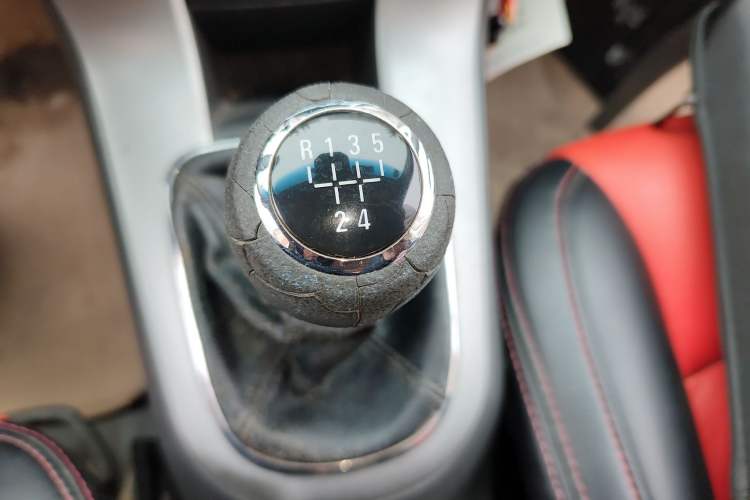 Used Chevrolet Cruze 2012 1.6L SL Grand Edition Manual Transmission
