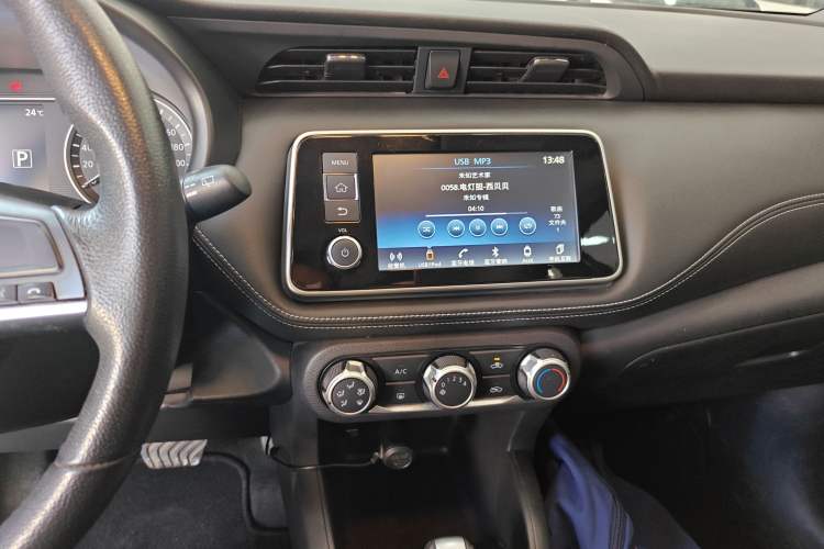 Used Nissan Kicks 2017 1.5L CVT Smart Drive Edition