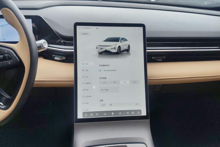 Used Geely Galaxy L6 2024 125km PLUS Dragon Edition Audio And AC Panel