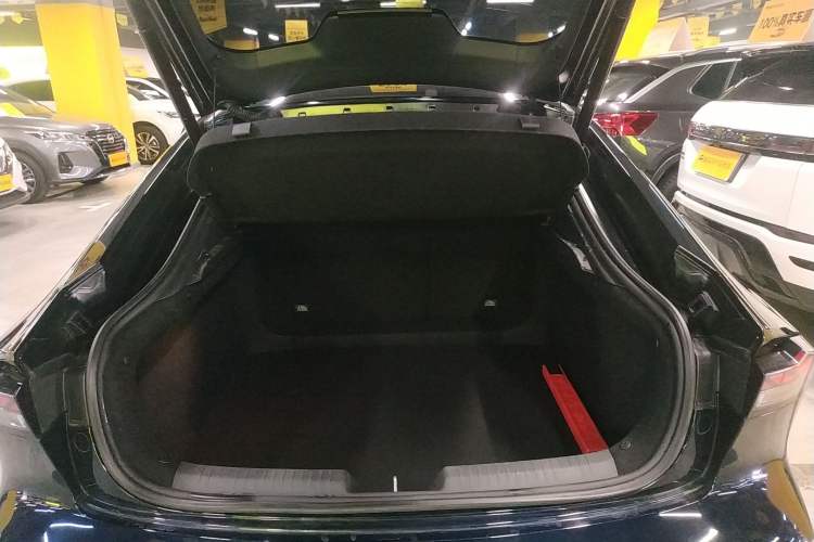 Used Changan UNI-V 2024 1.5T Prestige Sport Edition
