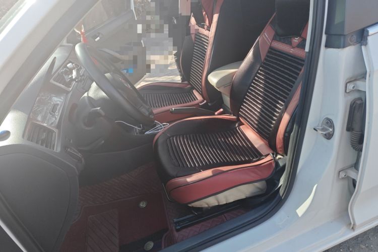 Used Volkswagen Santana 2015 1.6L Manual Fashion Edition