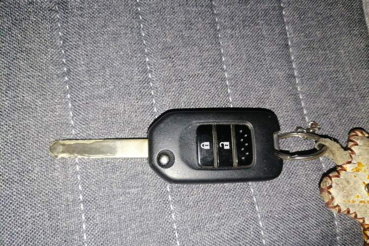 Used Honda Jade 2013 1.8L automatic Comfort version 5 seats
