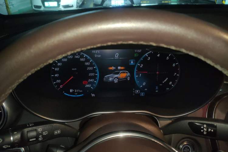 Used Mercedes-Benz GLC 2021 GLC 260 L 4MATIC Luxury Model Instrument Cluster