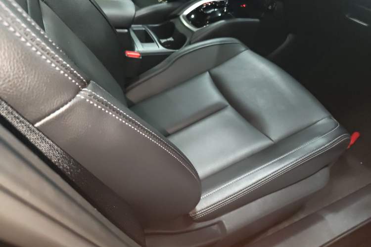 Used Nissan X-Trail 2023 Classic 2.0L Two-Wheel Drive Smart Connect & Comfort Edition
