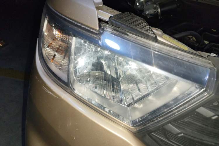 Used Wuling Hongguang V 2022 1.5L Jingqu Edition Electric-Assist LAR