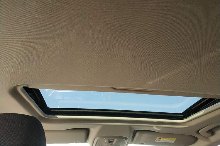 Used Peugeot 308 2019 230THP Automatic Luxury Edition China VI Standard