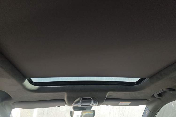 Used Geely Auto Haoyue L 2025 2.0T DCT Luxury Edition