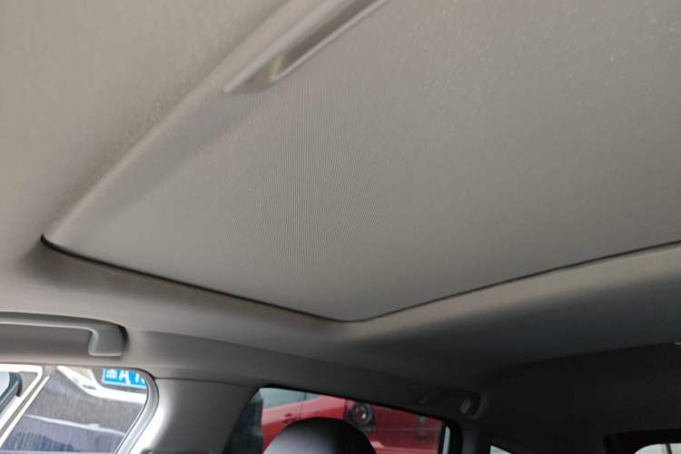 Used Honda Jade 2017 1.8L automatic Comfort version 5 seats