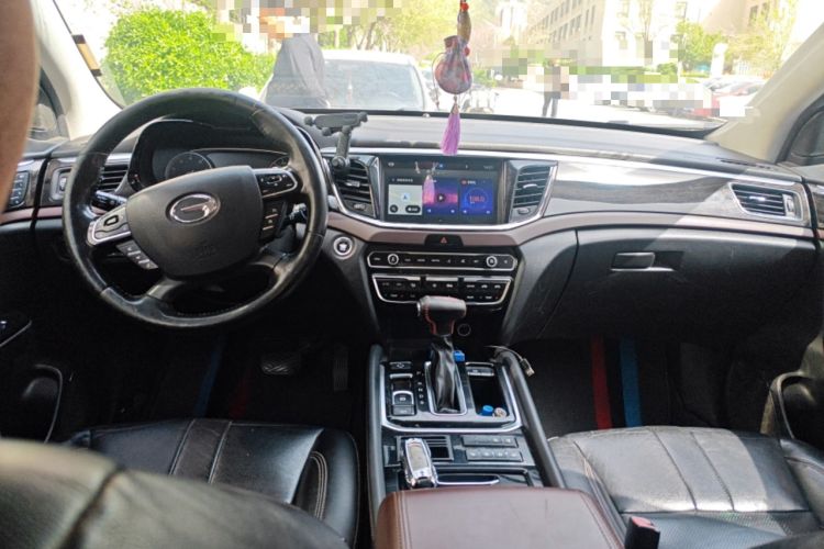 Used GAC Trumpchi GS8 2017 320T Two-Wheel Drive Luxury Smart Connectivity Version (7 Seats)