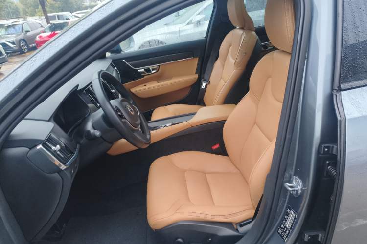 Used Volvo V90 2019 Cross Country T5 AWD Smart Range Version China V Standard
