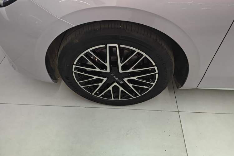 Used Roewe M7 DMH 2025 Model 160km Enjoyment Version
