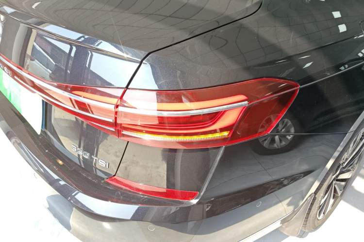 Used Volkswagen Passat 2023 Facelift 330TSI Luxury Edition