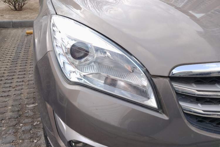 Used Changan CS35 2016 1.6L Automatic Luxury Model China V Standard