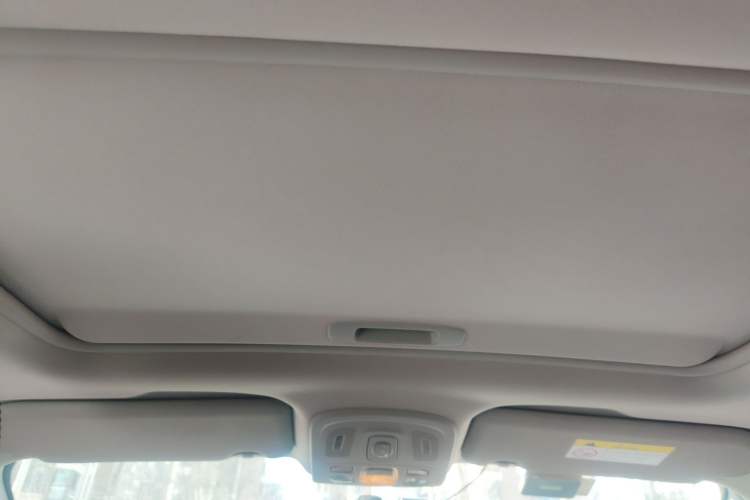 Used Citroen C4L 2015 1.6T Automatic Prestige Edition Headliner