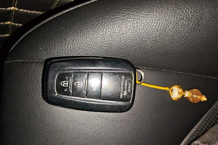 Used Toyota Camry 2019 2.0G Luxury Edition China VI Standard
