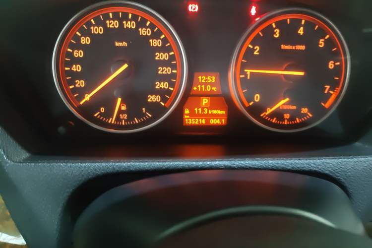 Used BMW X5 2011 xDrive35i Leading Model