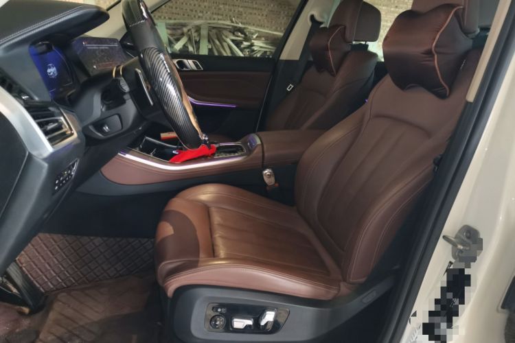 Used BMW X5 2019 xDrive40i Luxury Model with M Sport Package
