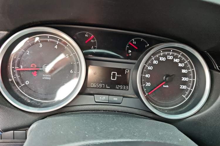 Used Peugeot 408 2019 230THP Automatic Luxury Edition China VI Standard
