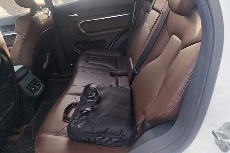 Used Haval H6 2017 Red-Label 2.0T Automatic Two-Wheel Drive Leading Edition