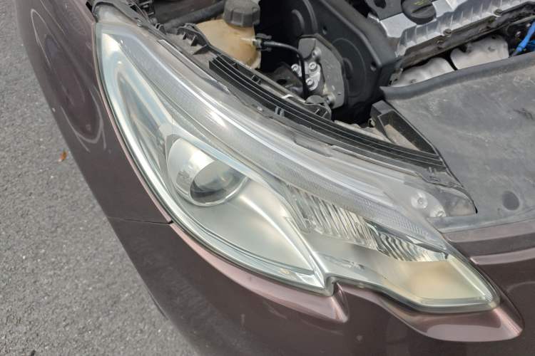 Used Peugeot 2008 2014 1.6L Automatic Fashion Edition
