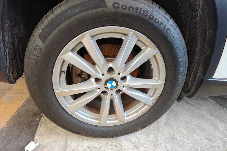 Used BMW X5 2017 xDrive35i Middle East
