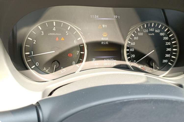 Used Infiniti Q50L 2018 2.0T Comfort Edition China V Standard
