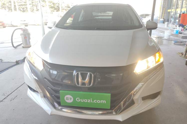 Used Honda Gienia 2017 1.5L CVT Classic Edition
