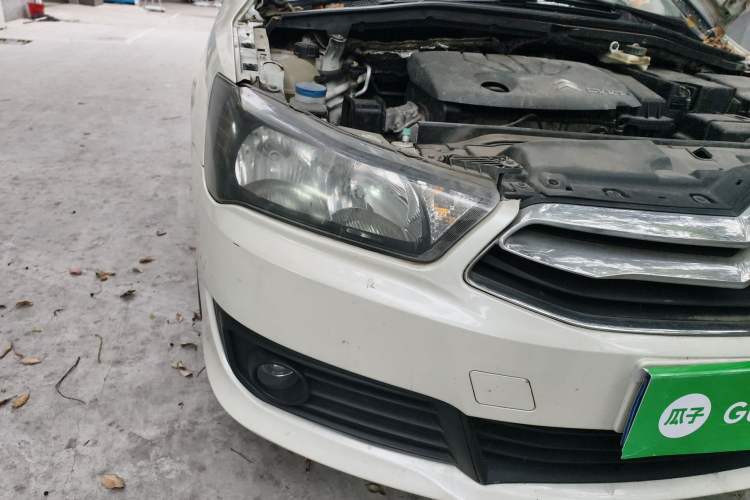 Used Citroen C-Quatre 2013 Hatchback 1.6L Automatic LeShang Model Right Front Headlight