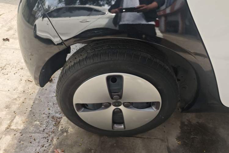 Used ORA Black Cat 2021 301 km Basic Version