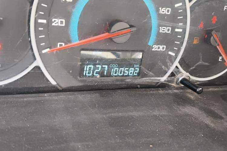 Used Wuling Rongguang V 2016 1.5L Standard Version
