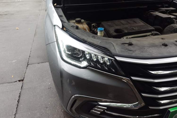 Used Changan CS85 COUPE 2019 2.0T Automatic Version China V Standard