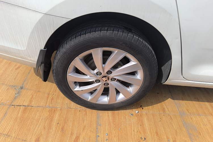 Used Skoda Rapid 2019 1.5L Automatic Comfort Edition China V Standard