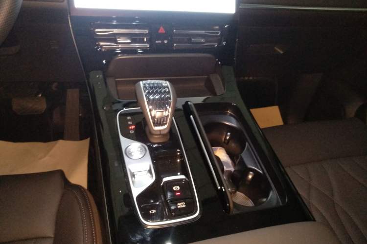 Used GAC Trumpchi M8 2024 Master Series 400T Prestige Edition